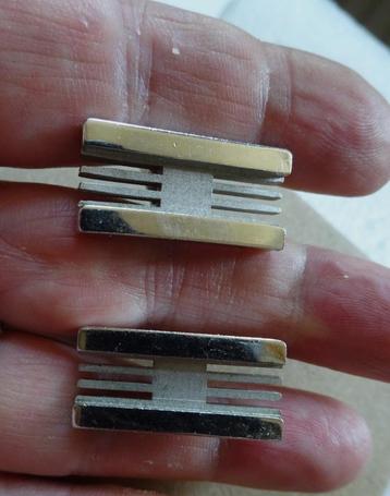 Manchetknopen zilverkleur balk streepjes   beschikbaar voor biedingen