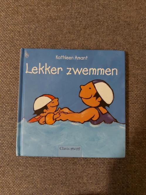 Lekker zwemmen - Kathleen Amant, Boeken, Kinderboeken | Baby's en Peuters, Zo goed als nieuw, 2 tot 3 jaar, Ophalen of Verzenden