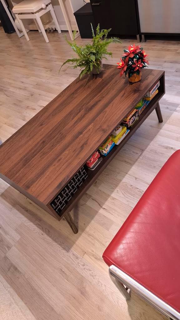 Salontafel jaren 60, walnoot look, Huis en Inrichting, Tafels | Salontafels, Gebruikt, Minder dan 50 cm, 50 tot 100 cm, 100 tot 150 cm