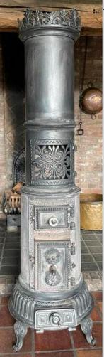 Antieke gietijzeren kachel, Huis en Inrichting, Gebruikt, Houtkachel, Ophalen of Verzenden, Vrijstaand