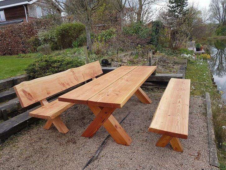 Douglas 6 cm dikke kruispoot tafel boomstamtafel, Tuin en Terras, Tuinmeubel-accessoires, Nieuw, Ophalen of Verzenden