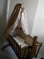 Schommel wieg, Ophalen, Gebruikt, Wieg