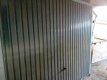Garage deur staal. beschikbaar voor biedingen