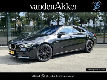 Mercedes-Benz CLA-Klasse 180 // Sfeerverlichting // Navigati beschikbaar voor biedingen