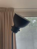 Industriële vloerlamp (IKEA), Huis en Inrichting, Lampen | Vloerlampen, Ophalen, Zo goed als nieuw, 150 tot 200 cm