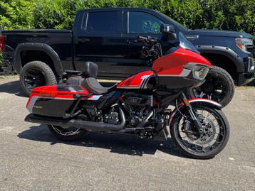 Harley Davidson Road Glide CVO 2024  Legendary Orange beschikbaar voor biedingen