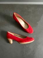 i547 Gabor maat 6,5=40 leren pumps schoenen hak rood leer, Gabor, Ophalen of Verzenden, Zo goed als nieuw, Rood