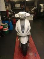 Onderdelen / kappen van de afgebeelde Piaggio New Fly Wit, Gebruikt, Ophalen of Verzenden, Piaggio