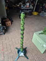 Kunststof kerstboom met slingers en vele kerstballen afmetin, Tuin en Terras, Planten | Bomen, Overige soorten, 100 tot 250 cm