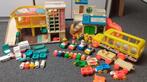 Fisher price sesamstraat huis,garage,bus etc, Ophalen of Verzenden, Gebruikt, Speelset
