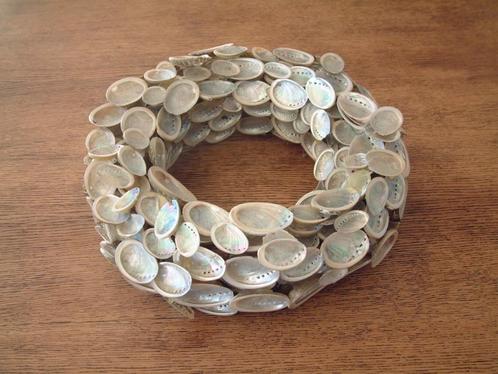 prachtige parelmoer schelpen krans nr.1, Huis en Inrichting, Woonaccessoires | Kransen, Ophalen of Verzenden
