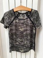 Grijs/lichtgroen/donkergroen/zwart MAISON SCOTCH shirt XS, Kleding | Dames, Verzenden, Maison Scotch, Zo goed als nieuw, Korte mouw