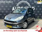 Peugeot 1007 1.4 Gentry NL-Auto/NAP/APK/Airco/2 Elektrische, Auto's, Voorwielaandrijving, 1360 cc, Zwart, 4 cilinders