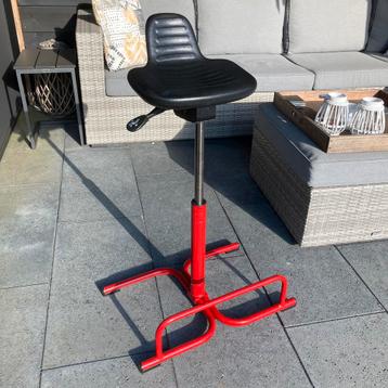 Zit-Sta Ergonomische werkstoel / kruk beschikbaar voor biedingen