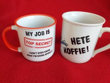 Mok. HETE KOFFIE! en Mok “Top Secret” beschikbaar voor biedingen