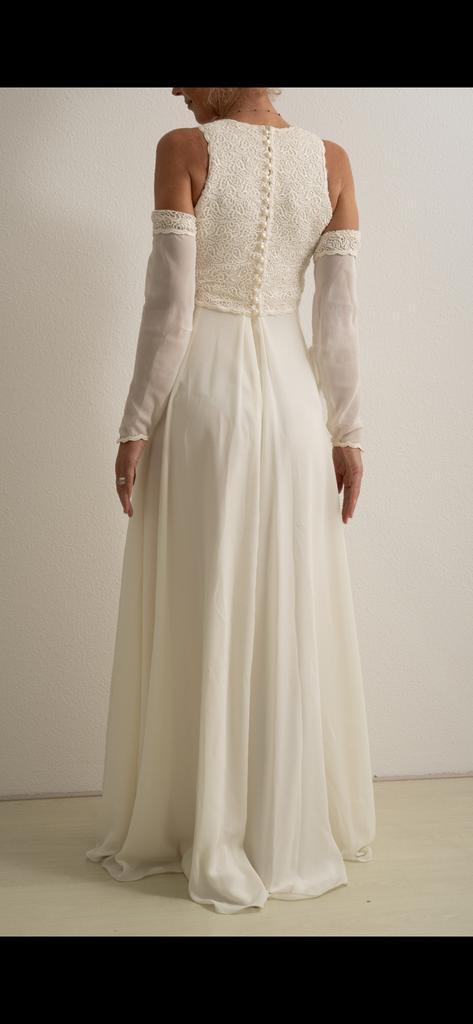 Elegante Trouwjurk mt 38 te koop, Kleding | Dames, Trouwkleding en Trouwaccessoires, Zo goed als nieuw, Trouwjurk, Wit, Ophalen of Verzenden