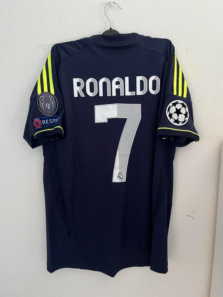 Real Madrid uitshirt 2011/12 Ronaldo maat M, Sport en Fitness, Voetbal, Nieuw, Shirt, Maat M, Ophalen of Verzenden