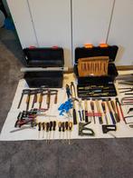 2 gereedschapskisten met gereedschap, Ophalen