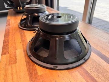 2x Eminence Delta 12b beschikbaar voor biedingen