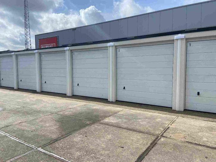 Garagebox te huur in Nieuwkoop, Huis en Inrichting, Overige Huis en Inrichting, Zo goed als nieuw, Ophalen