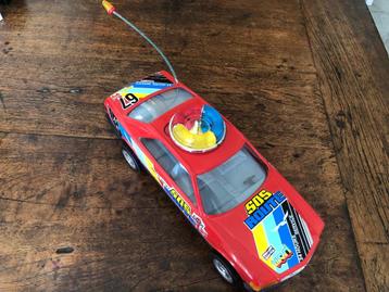 auto miniatuur beschikbaar voor biedingen
