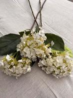 Kunstzijde Bloemen / Hortensia 3 Stelen, Ophalen of Verzenden, Zo goed als nieuw