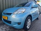 Daihatsu Sirion 2 1.3-16V Sport Nieuwe APK, Auto's, Voorwielaandrijving, 31 €/maand, 4 cilinders, Blauw