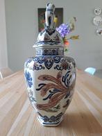 Boch dekselvaas Vieux Rhodes met Foo dog puntgaaf, Antiek en Kunst, Ophalen of Verzenden