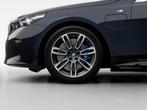 BMW 5 Serie Sedan 530e | M Sportpakket | Innovation Pack | T, Auto's, BMW, Nieuw, Te koop, 5 stoelen, Automaat