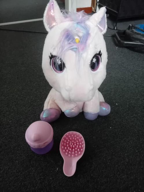 Baby Unicorn - Interactieve, pluchen Knuffel, Kinderen en Baby's, Speelgoed | Knuffels en Pluche, Zo goed als nieuw, Ophalen of Verzenden