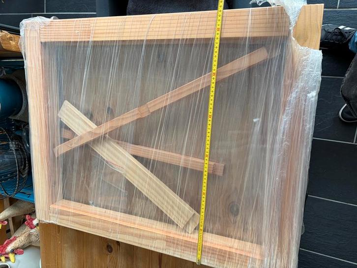 Nieuw vast raam voor tuinhuis - Douglas hout, Doe-het-zelf en Verbouw, Hout en Planken, Nieuw, Overige typen, Overige houtsoorten