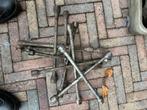 Kruis sleutel, Auto diversen, Ophalen