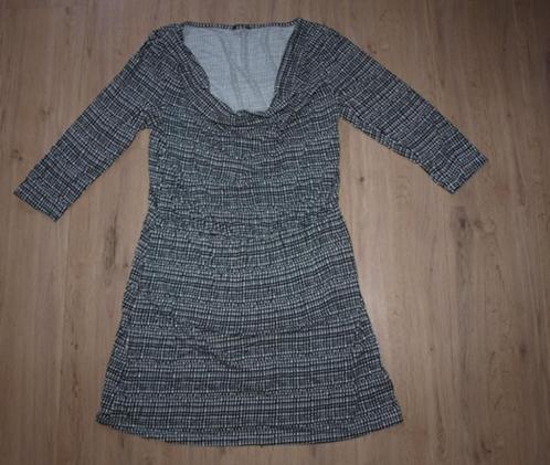 Zwart Witte Jurk HEMA (L), Kleding | Dames, Jurken, Gedragen, Maat 42/44 (L), Zwart, Knielengte, Ophalen of Verzenden