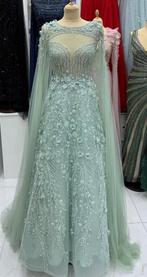 Prachtige groene receptie jurk, één keer gedragen!, Kleding | Dames, Jurken, Maat 38/40 (M), Ophalen of Verzenden, Zo goed als nieuw