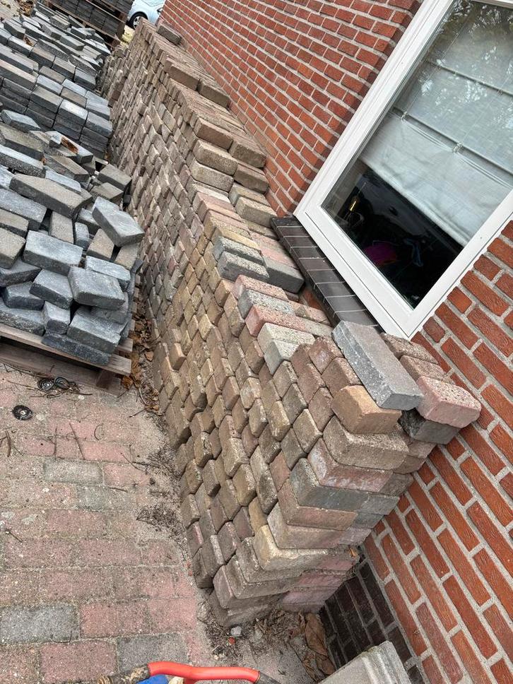 Gebruikte Klinkers - Grijs/Rood Mix, Tuin en Terras, Tegels en Klinkers, Gebruikt, Klinkers, Beton, 10 m² of meer, Ophalen