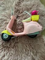 Barbiescooter incl. Hondje in hondenmand en helm, Ophalen of Verzenden, Zo goed als nieuw, Accessoires