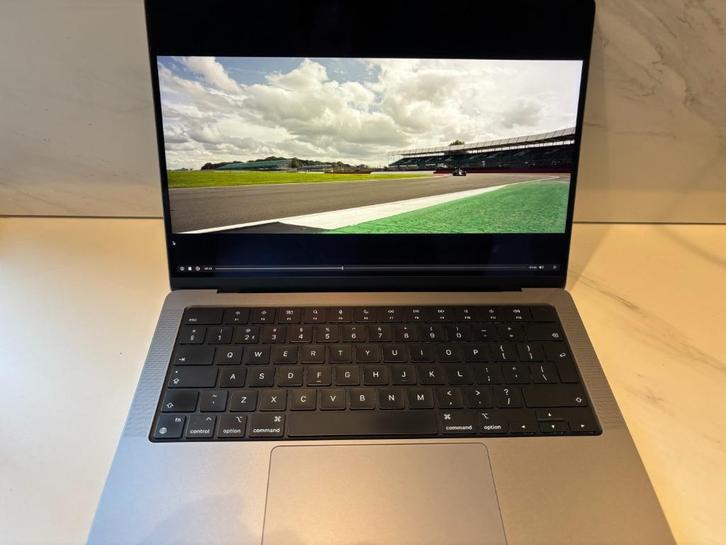 MacBook Pro 14” (2021) – M1 Pro, 16GB/512GB – Spacegrey, Computers en Software, Apple Macbooks, Zo goed als nieuw, MacBook Pro