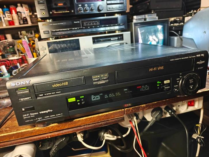 Sony SLV-T2000 Hi8 / Video8 / VHS Combi Videorecorder, Audio, Tv en Foto, Videospelers, Ophalen of Verzenden