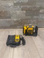 DeWALT DCE089G 3x360 Lijnlaser Groen 12V, Ophalen of Verzenden, Zo goed als nieuw, Druk