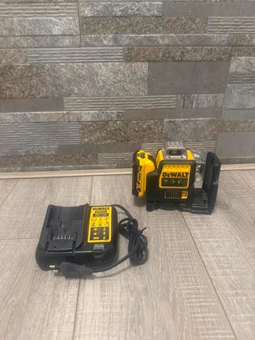 DeWALT DCE089G 3x360 Lijnlaser Groen 12V beschikbaar voor biedingen