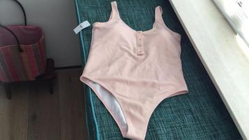 COCONUT badpak NIEUW NIEUW! E21,00. Mt: XL beschikbaar voor biedingen
