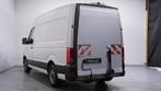 Volkswagen Crafter 2.0 TDI L3H3 LAADKLEP Navi, Camera App Co, Auto's, Bestelauto's, Stof, Gebruikt, 4 cilinders, Volkswagen