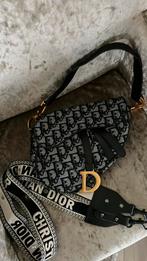 Dior Saddle bag met schouderband. Nieuw., Sieraden, Tassen en Uiterlijk, Tassen | Damestassen, Nieuw, Handtas, Ophalen of Verzenden