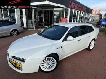Alfa romeo 159 Sportwagon 3.2 JTS Q4 Q-Tr.Dist leer airco 26 beschikbaar voor biedingen