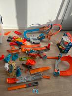 Hot wheels set, Kinderen en Baby's, Speelgoed | Racebanen, Ophalen, Zo goed als nieuw, Handmatig, Hot Wheels