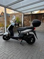 Sym Orbit 2 (2019) Scooter Geel kenteken 45 met helmkoffer, Fietsen en Brommers, Ophalen, Gebruikt, Maximaal 45 km/u, 49 cc