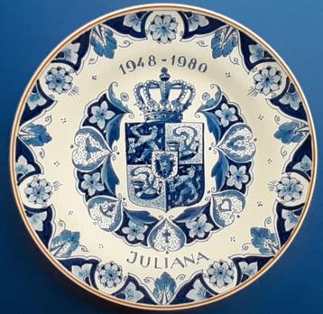 Porceleyne Fles 1980 Abdicatie Koningin Juliana 23cm (1) beschikbaar voor biedingen