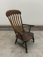 Oude stoel met spijlen rugleuning, Antiek en Kunst, Ophalen of Verzenden