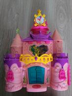 Pinypon kasteel met veel poppetjes / accessoires, Ophalen of Verzenden, Zo goed als nieuw, Poppenhuis