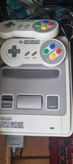 Super nintendo met spellen, Spelcomputers en Games, Spelcomputers | Nintendo Super NES, Met 2 controllers, Gebruikt, Ophalen of Verzenden